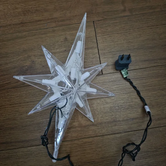 Vintage Christmas Tree Topper - Picture 2 of 2